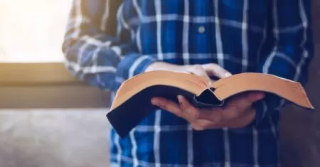12 Versículos Conhecidos – Fáceis de Entender e Explicar