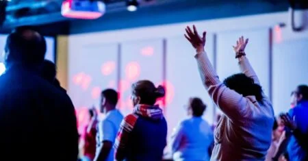 10 versículos e 50 temas bíblicos para culto da vitória