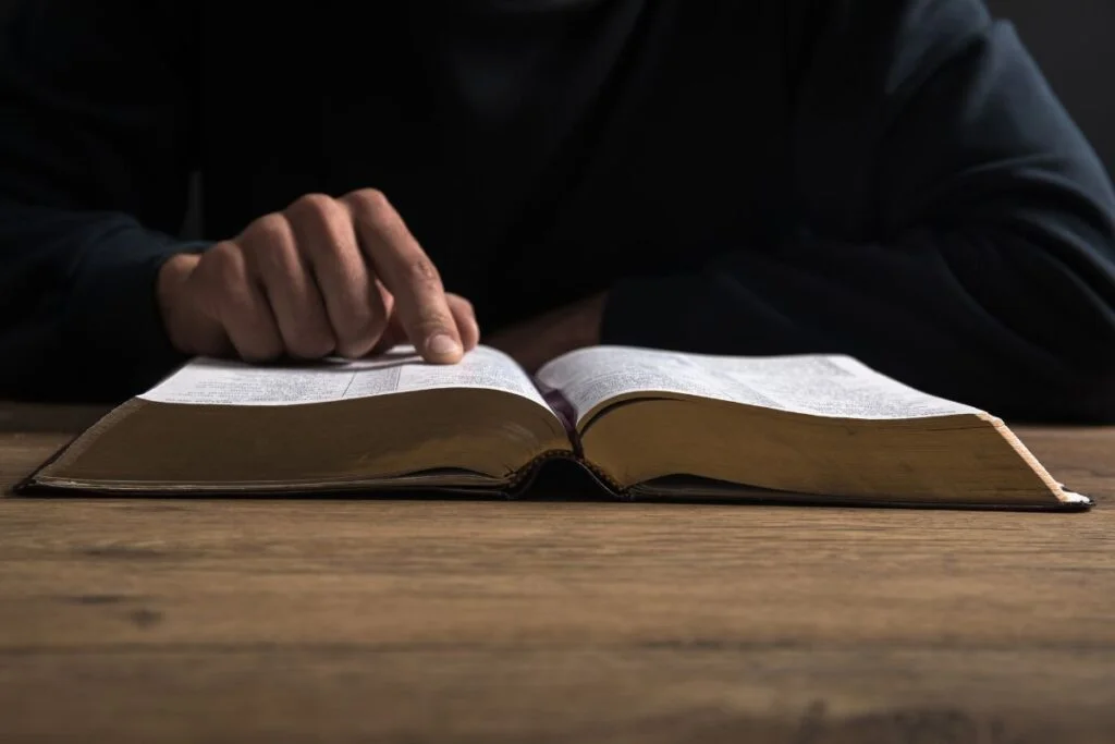 Estude a Palavra de Deus para memorizar